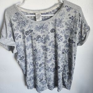 Lucky Brand Gray Top with Blue Floral Pattern